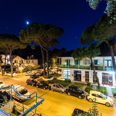 B&B Foscolo Лидо-дельи-Эстенси Экстерьер фото
