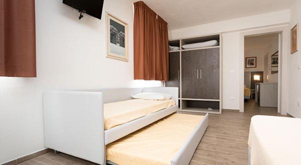 B&B Foscolo Лидо-дельи-Эстенси Экстерьер фото