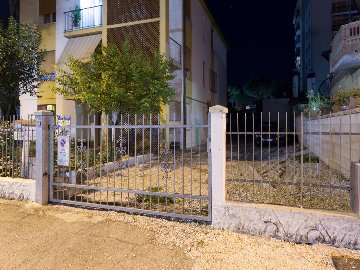 B&B Foscolo Лидо-дельи-Эстенси Экстерьер фото